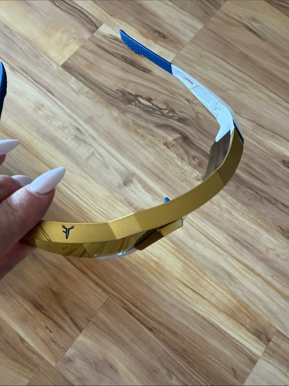 100 Percent Speedcraft Fernando Tatis Jr. Sunglasses in Gold and White - Picture 5 of 9